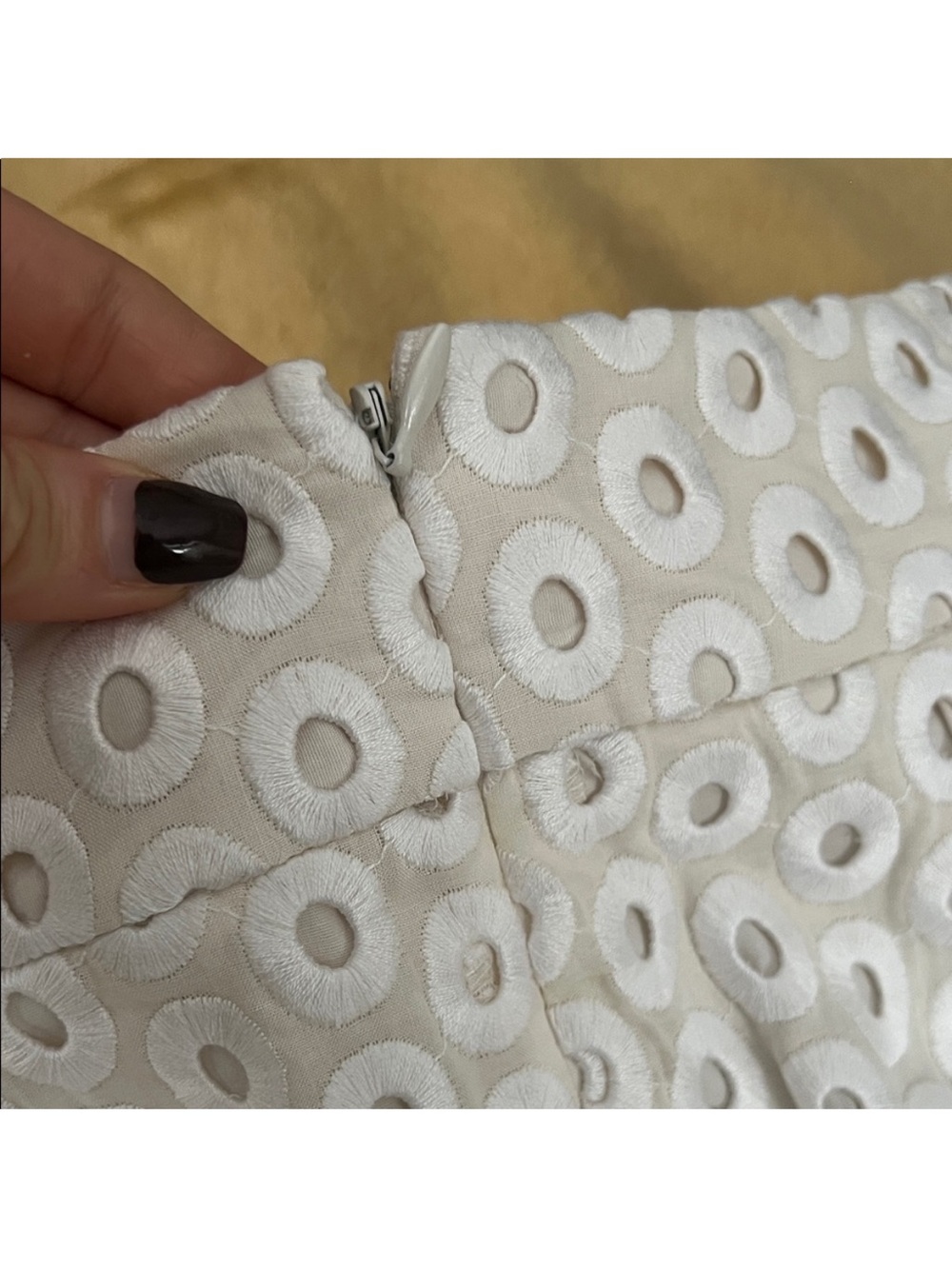 J. Crew | NWT Women’s Size 2P | White Eyelet Pencil Skirt - Picture 5 of 8